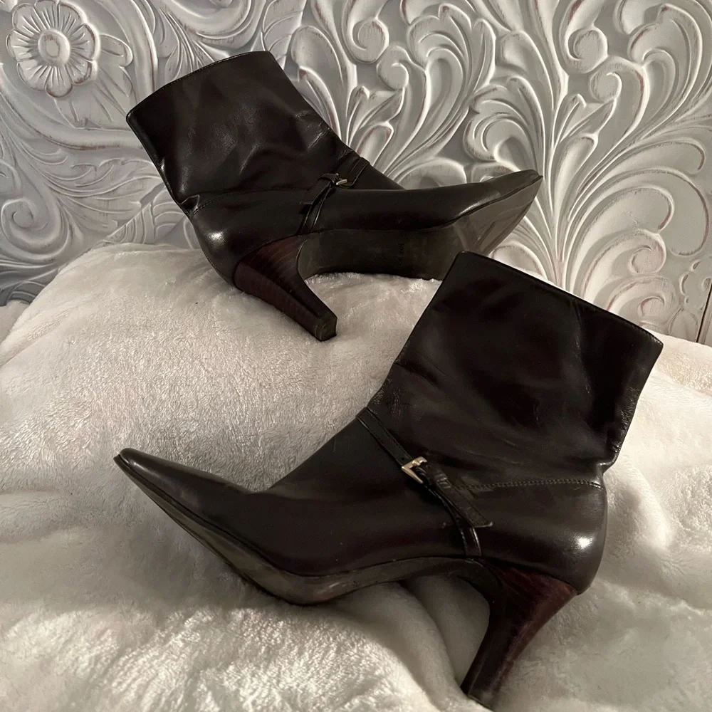 Dark brown leather boots size 6.5 - Picture 6 of 10